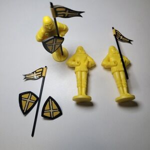 Aristoplay Knights Castle Board Game Replacement Parts Yellow Figures Flags